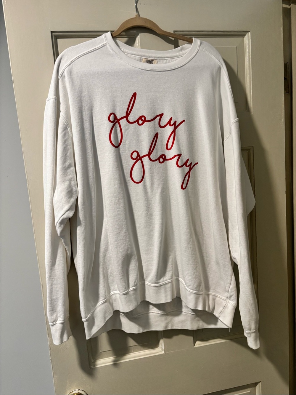 White 'glory glory' UGA Bulldogs Script Sweatshirt